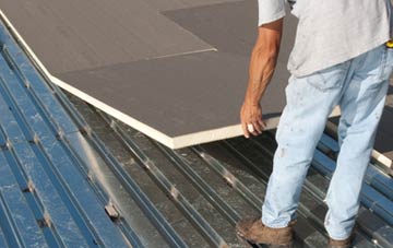 benefits of insulating Tong Street flat roofing